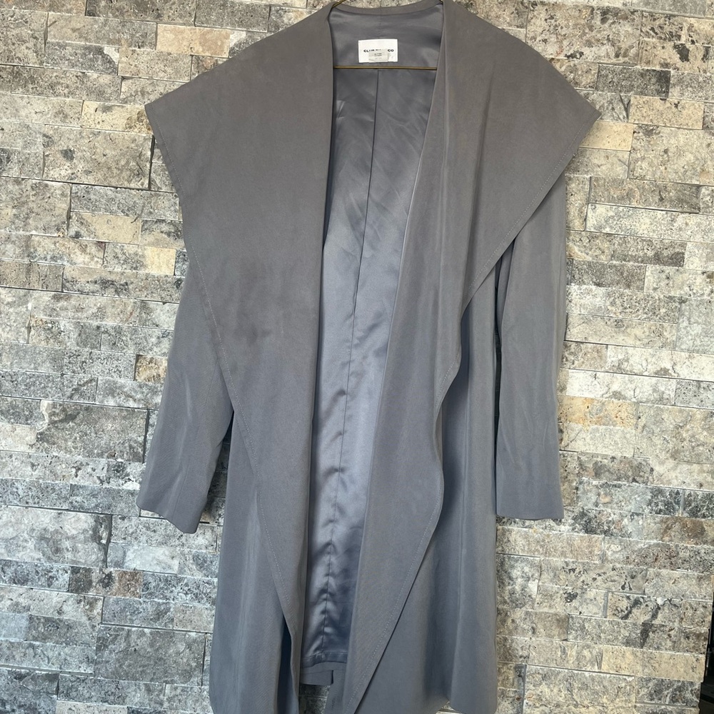 2/20$ Club Monaco Gray Open Front Coat